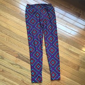 NWOT LuLaRoe Leggings OS
